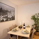 Gare Montparnasse Apartamento *